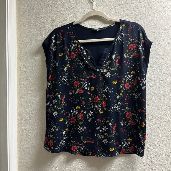 Papermoon floral top - Picture 2 of 5